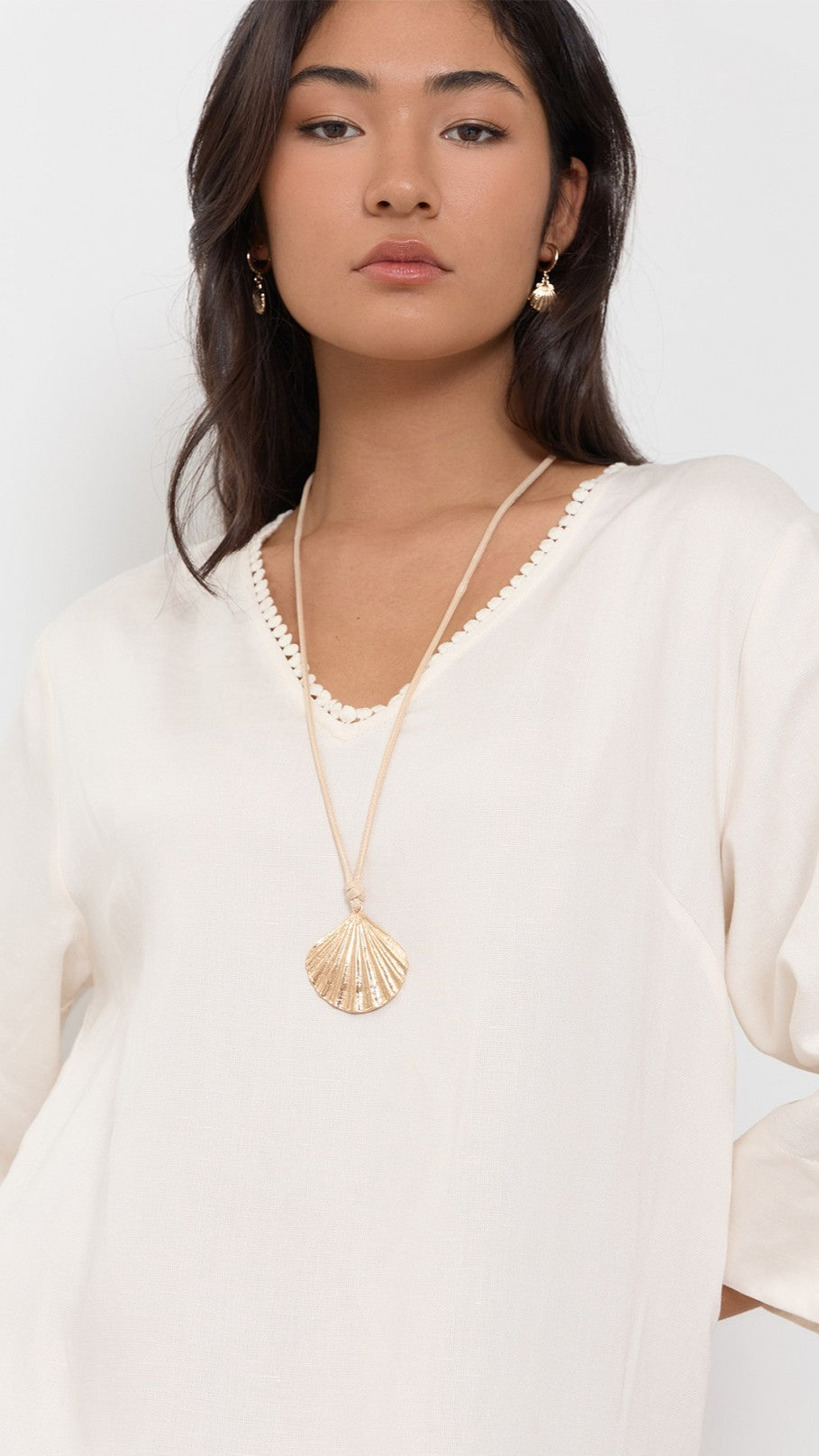 Shell Drop Adjustable Cord Necklace - Camel/Gold