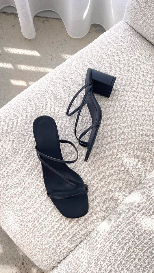 Yazmin Heel  - Black